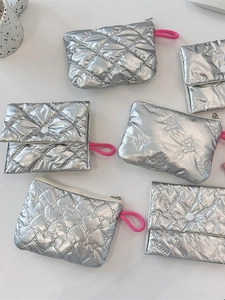 Quilted Metallic Silver Storage Bag Heart Bow Pattern Padded Cosmetic Pouch Makeup Organizer Travel Coin Purse Bag
