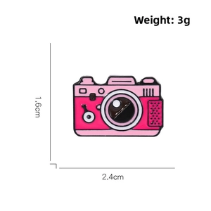 Detailed dimensions and weight of a pink camera-shaped enamel badge brooch
