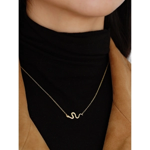 Elegant s925 silver snake necklace with sparkling crystals on gold choker chain
