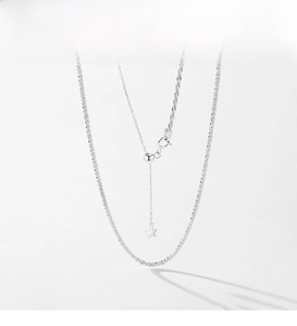 Detail of S925 sterling silver starry chain necklace with adjustable star pendant