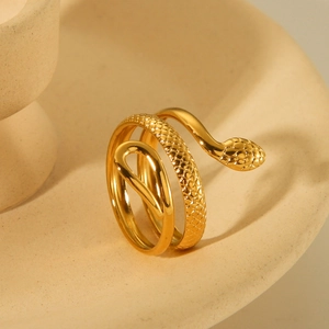 Snake Wrap Around Ring Stainless Steel 18K Gold Plated Scaled Texture Non Tarnish Elegant Jewelry For Women