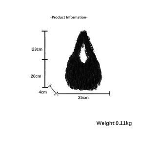 Detailed size chart of black faux fur shoulder bag with dimensions and 0.11kg weight info