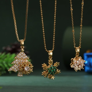 Rotatable Christmas Tree Snowflake Pendant Necklace Stainless Steel Gold Plated Rhinestone Decompression Jewelry For Women