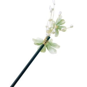 Épingle à cheveux chinoise avec fleurs en velours, perles et tige en bois noir élégante