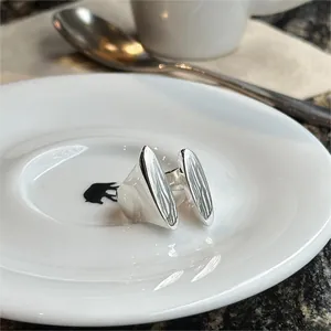 Minimalist 925 sterling silver open ring featuring a sleek double-bar parallel design