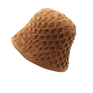 Caramel hollow knit sun hat for women with a stylish wavy crochet design