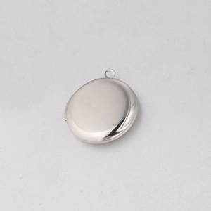 Detailed view of 316L stainless steel round locket pendant with mirror polished finish