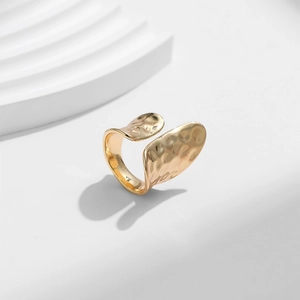 18K gold plated butterfly ring with hammered texture and vintage drop zircon design