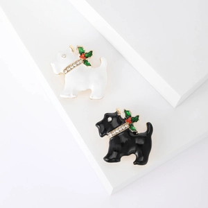 Scottish Terrier Dog Brooch Alloy Enamel Rhinestone Collar Christmas Holly Festive Lapel Pin Fashion Jewelry For Women