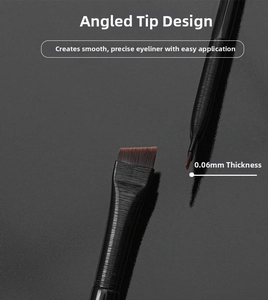 Detail of 0.06mm ultra-thin eyeliner brushes with precise slanted bristles and black handles