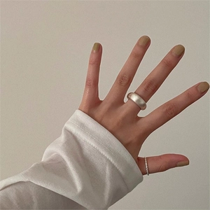 Minimalist 925 sterling silver ring set with matte brushed finish and rope texture