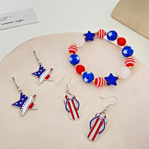 Patriotic USA flag style jewelry set with beaded star bracelet and rhinestone earrings