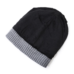 Black and grey two-tone knit beanie hat for men with warm fleece lining and ribbed cuff