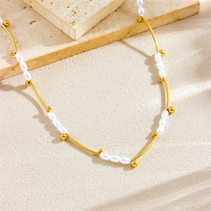 French vintage style gold plated stainless steel necklace with oval pearls on stone