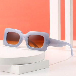Retro Square Sunglasses Vintage Thick Frame Jelly Color Trendy Sun Glasses For Men Women Outdoor Travel