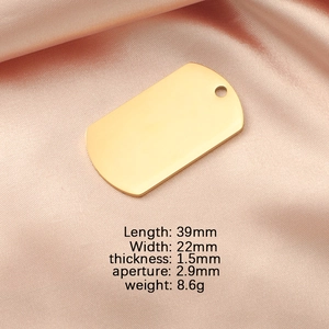 Polished gold dog tag pendant size guide showing dimensions 39x22mm and weight 8.6g