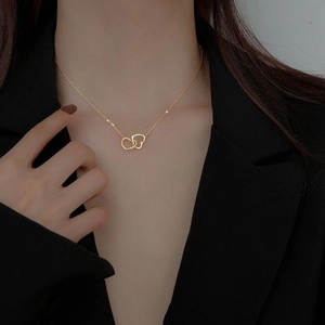 Interlocking Heart Pendant Necklace Zinc Alloy Minimalist Double Heart Chain Jewelry For Women Elegant Gift