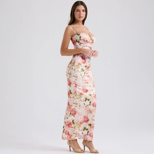 Slim fit pink floral maxi dress with spaghetti straps and side slit for summer style