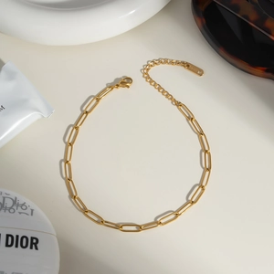 Elegant gold-plated stainless steel paperclip link anklet with adjustable lobster clasp