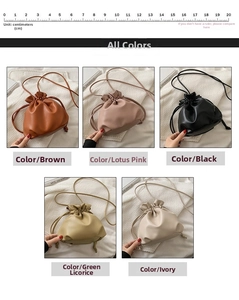 Collage aus fünf Kordelzug-Beuteltaschen aus PU-Leder in Braun, Rosa, Schwarz, Grün und Beige
