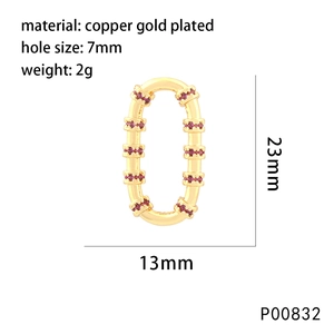 Pendentif mousqueton ovale plaqué or avec zircon rouge et dimensions précises