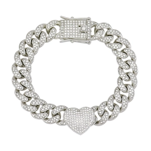 Bracciale cubano argentato scintillante con ciondolo a cuore in strass e chiusura a scatola