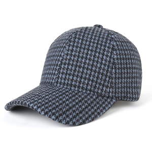 Classic navy blue and black houndstooth baseball cap for autumn and winter wear