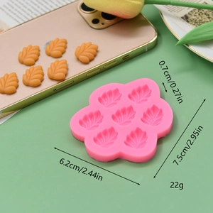 Rosa Silikonform mit sieben Blattmotiven für Fondant und Harz, inklusive Maßangaben