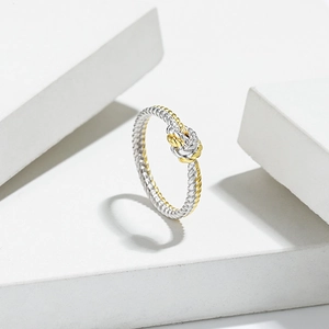 Anello a nodo bicolore in argento sterling S925 con trama intrecciata oro e argento