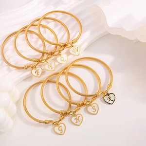 Women's High-End Stainless Steel Twisted Rope Bangle Gold Plated Heart Alphabet Initial Pendant Horseshoe Clasp Fashion Jewelry