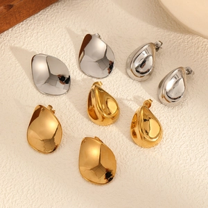 Minimalist geometric 18k gold and silver stainless steel teardrop stud earrings