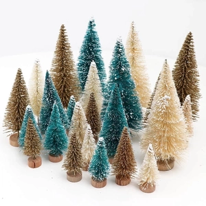 Miniature sisal Christmas trees set in blue-green and cream with round wooden bases