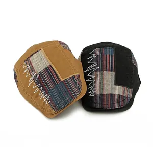 Bérets vintage en patchwork marron et noir en toile de coton avec broderies fines