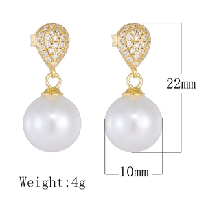 Detail view of water drop pearl earrings with dimensions 22mm height and 10mm width