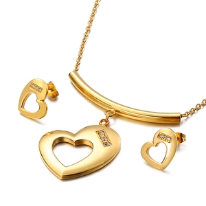 Heart Shaped Hollow Stainless Steel Rhinestone Necklace And Earrings For Women Fashion Elegant