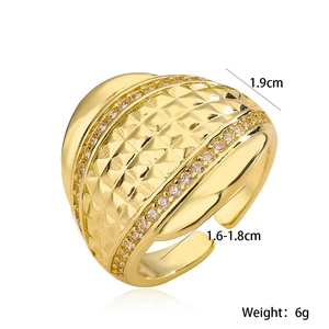 Wide 18K gold plated copper ring with rhombic texture and cubic zirconia accents