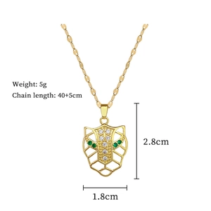 Detail view of leopard head pendant with size measurements and chain length data