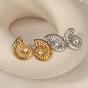 French vintage conch earrings with pearls in gold and silver finish for women