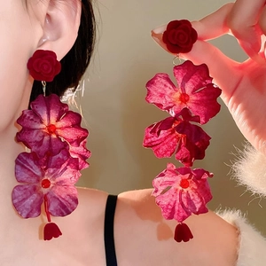 Orecchini Pendenti Rosa In Tessuto Rosso Con Perno In Argento Retro Statement Lunghe Nappine Fiore Per Donne