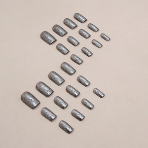 Faux ongles longs carrés pailletés argentés avec finition métallique brillante 24pcs