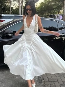 Sexy Maxi-Kleid Mit Tiefem V-Ausschnitt Neckholder Rückenfrei Unifarbe Ärmellos Eleganter Großer Saum Sommer Damen