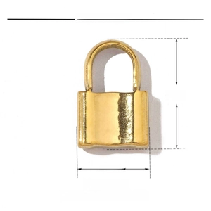 Dimensions détaillées du pendentif cadenas en forme de cœur en acier inoxydable doré