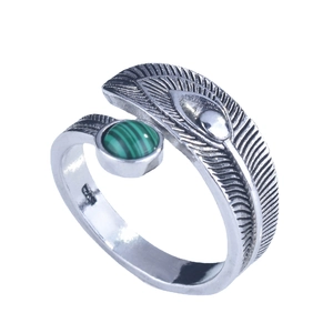 Adjustable S925 silver peacock feather ring with green malachite gemstone inlay
