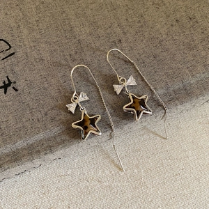 Sparkling zircon bow and leopard star drop earrings with elegant silver long chain