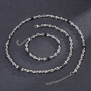 Polished stainless steel lip chain necklace and bracelet set with extension links