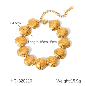 18K gold stainless steel shell bracelet with lobster clasp and adjustable extension chain
