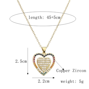 Spécifications de taille et poids du collier pendentif cœur en zircon coloré