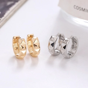 Fashion geometric hoop earrings with stud texture in gold and silver finish