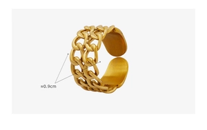 Detailed view of the 0.9cm wide double-layer chain link gold adjustable ring design