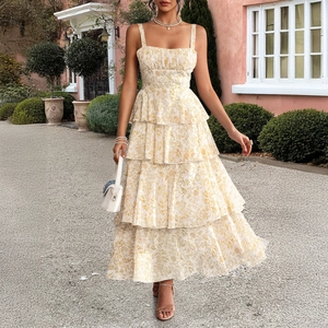 Women Chiffon Floral Print Tiered Maxi Dress Spaghetti Strap Square Neck Boho Vacation Summer Sleeveless Sundress Elegant